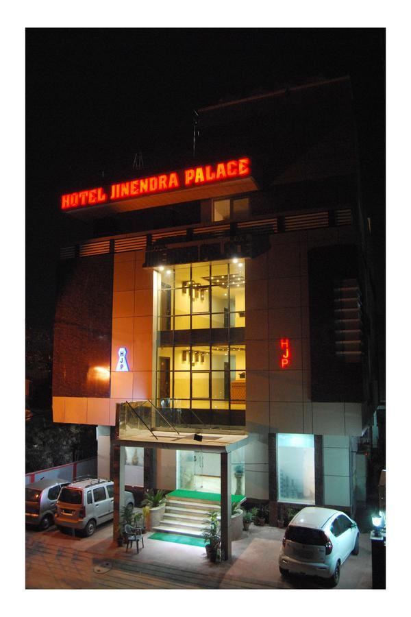 Hotel Jinendra Palace Džajpur Exteriér fotografie